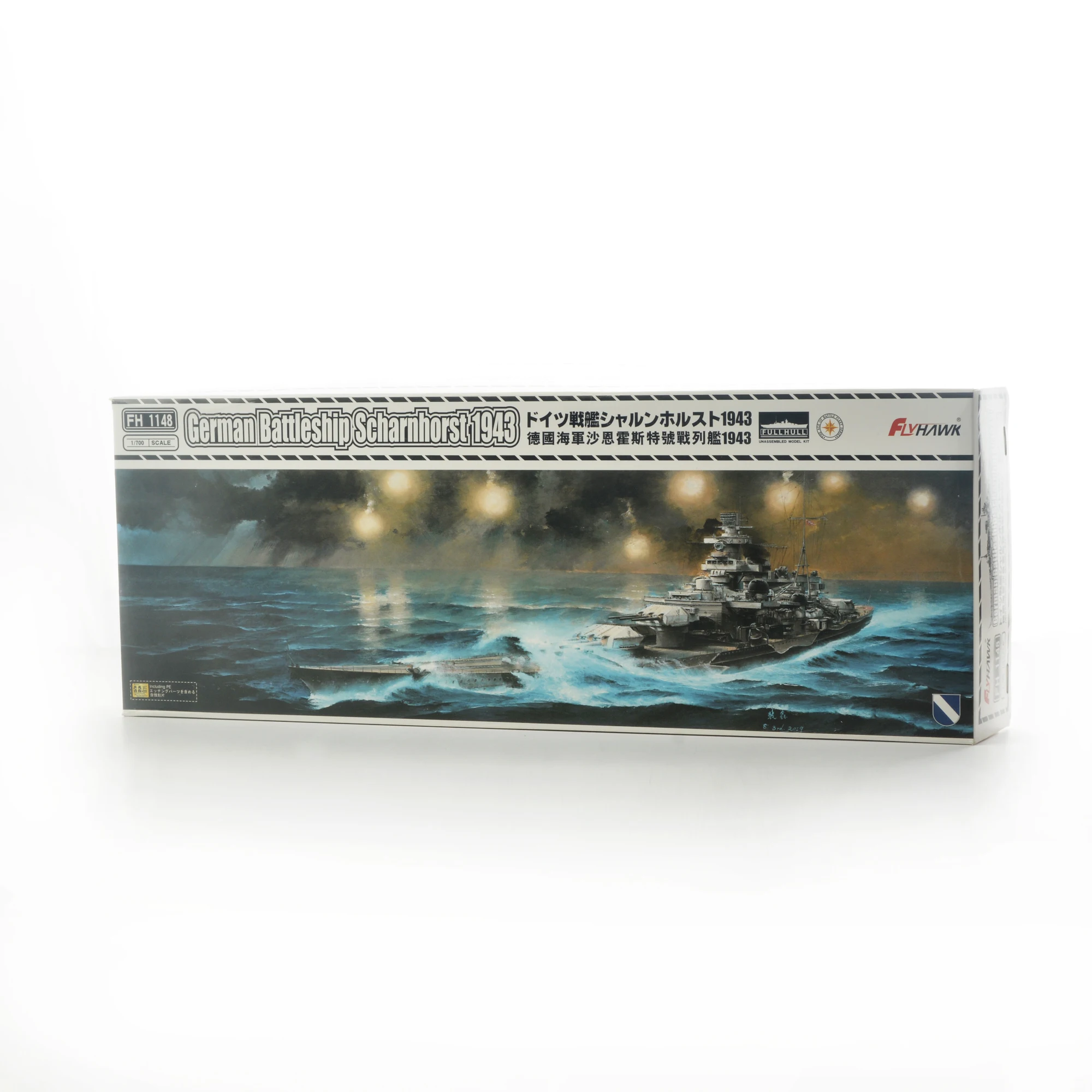 Flyhawk FH1148 1/700 German Battleship Scharnhorst 1943 Plastic Model Kit