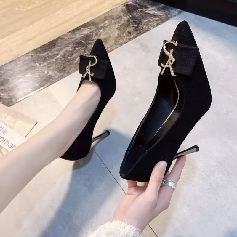 Pointed High Heels Women's Thin Heels 2023 New Fashion with Diamond Square Buckle Fairy Style Single Shoes Ins Autumn