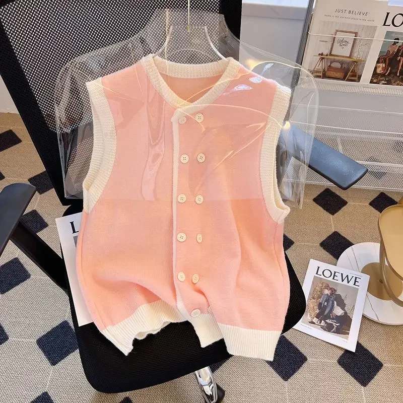 Женский трикотажный жилет на пуговицах черный или розовый Трикотажный с круглым