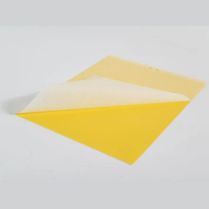 Наклейка-ловушка для насекомых