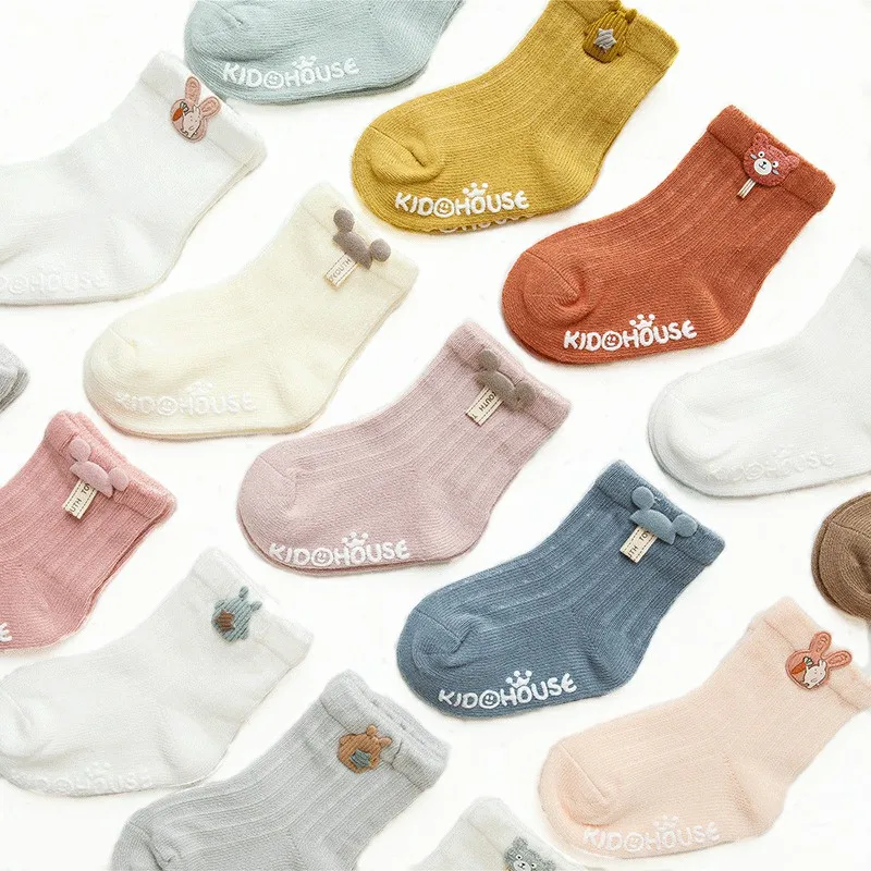 

3 Pairs/Lot Infant Sock Cute Cartoon Newborn Baby Socks Dispensing Glue Non-slip Boys Girls Baby Socks Floor Socks Kids Sock