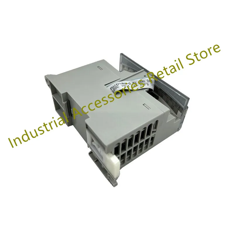 Новый оригинальный 1762-IQ16 1762 IQ16 складское место быстрая доставка