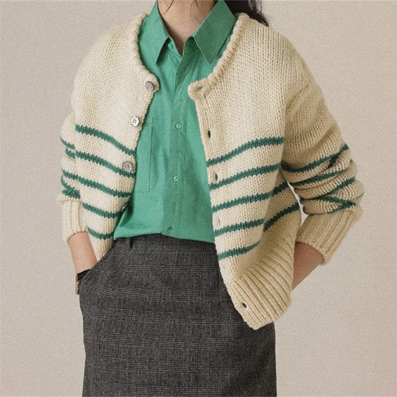 

Retro Knitted Cardigan Women's 2023 Autumn/Winter New Gentle Style Loose Striped Sweater Coat Sueter Invierno Mujer Cardigans Pa