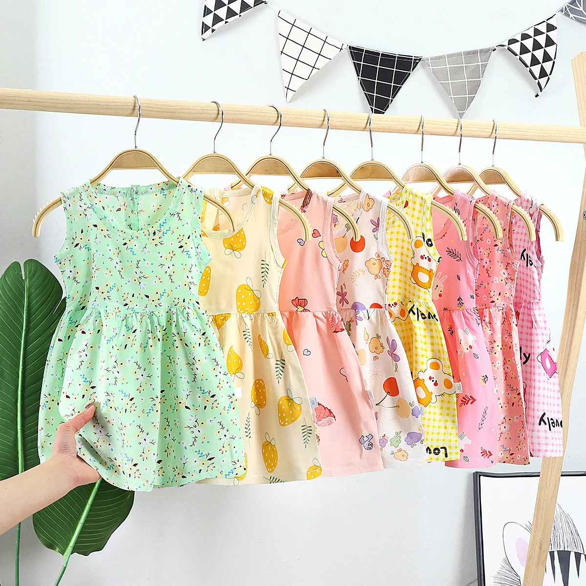 

2022 New Toddler Girl Nightgown Children's Clothing Girls Cotton Silk Dress Children's Princess Skirt Thin Nightdress