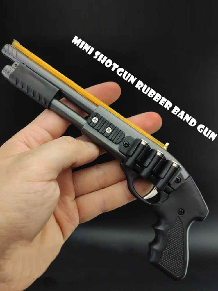 

Новинка 2022, миниатюрная модель из сплава, модель 500 ранней модели Mossberg, миниатюрная модель, украшение, маленький распылитель, мягкая пуля, пи...