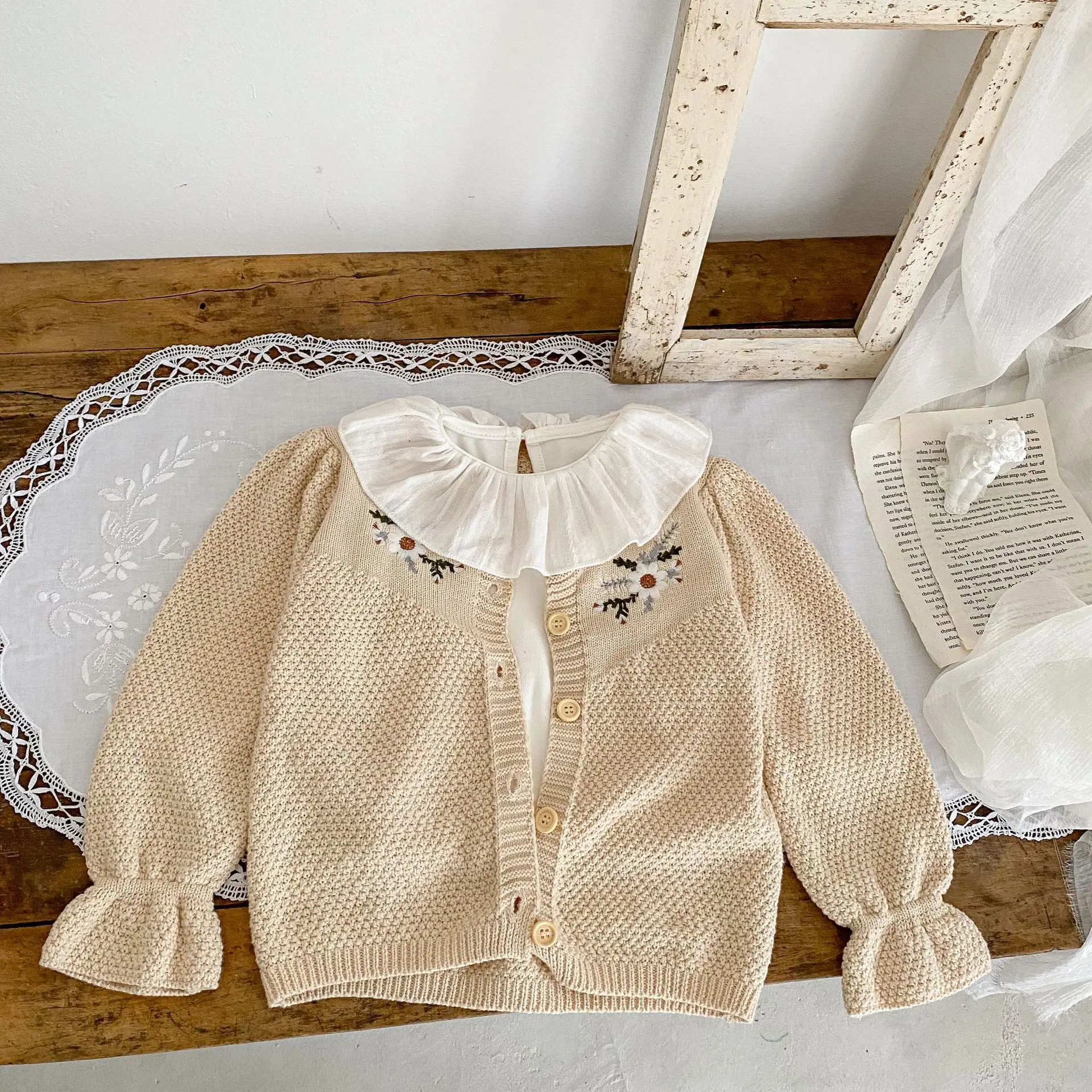 

Baby knitted jacket bubble sleeve newborn knitted cardigan embroidered jacket fashion baby clothing