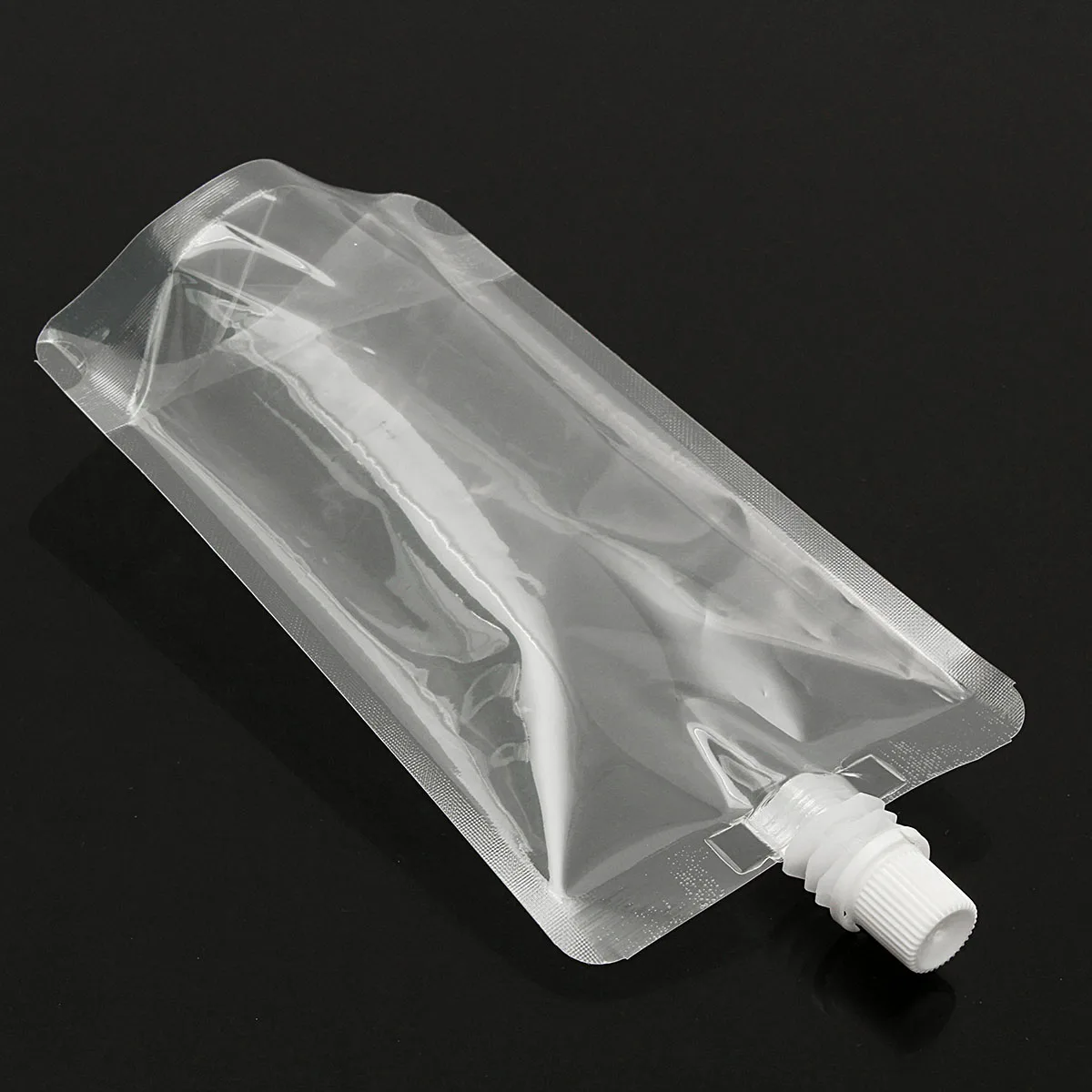 

250ml 100pcs 8oz Transparent Stand up Spout Beverage Bag Plastic Spout Storage Pouch for Party Wedding Juice Beer with Funnels