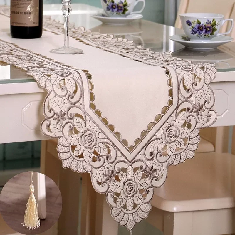

Pastoral Embroidery Hollow Flower Table Runner Mat Embroidered Floral Cutwork Tablecloth Covers Rectangle Flower Table Runners