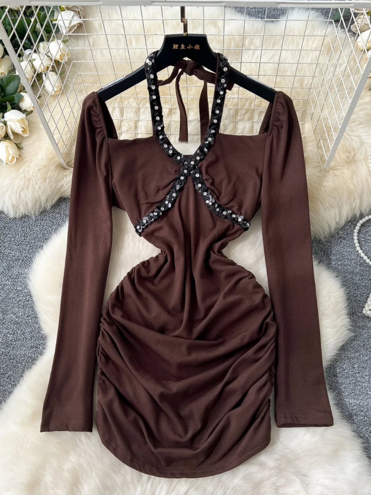 Foamlina Muse Fan Temperament Сексуальные платья с вырезом из бисера и блестками Женские