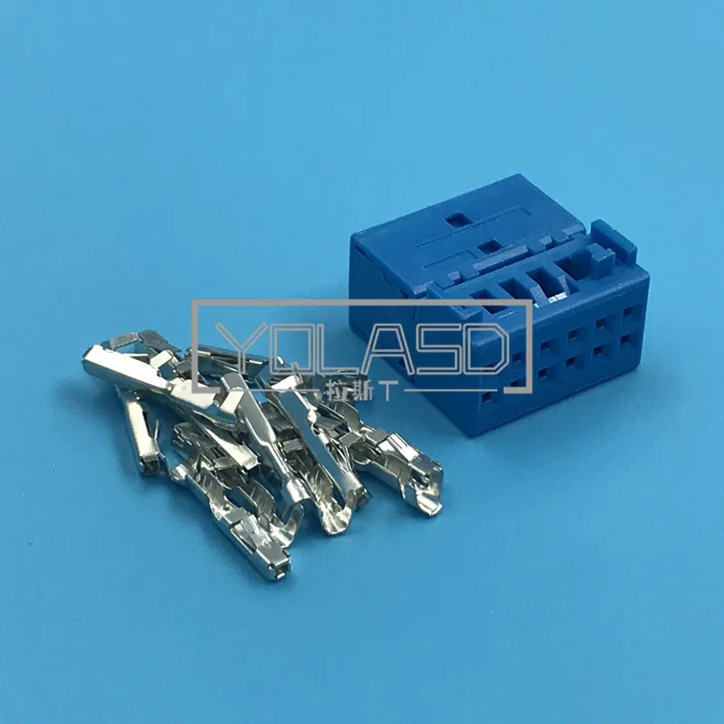 

1 компл., 12 каналов, серия 0,6, автомобильный проводной разъем, автоматическая незапечатанная вилка, миниатюрная электрическая розетка 1564491-1 8X0035447