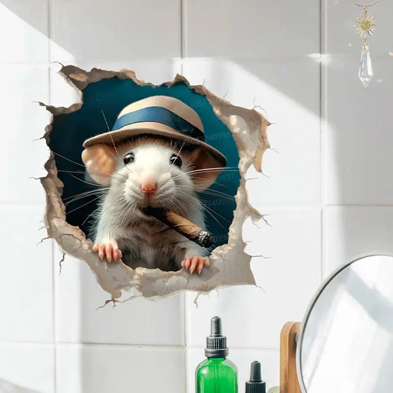 Наклейка на стену в виде мультяшной мыши