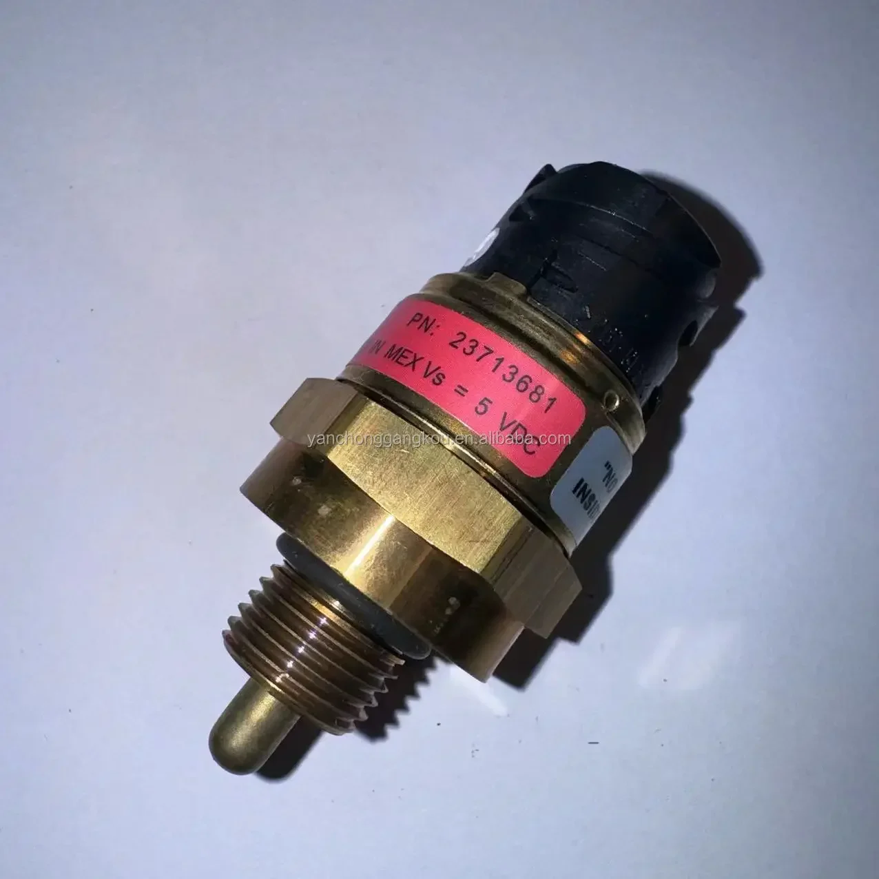 Кальмар 923976 .0303 ДАТЧИК ДАВЛЕНИЯ МАСЛА ICM 2019038 1077574