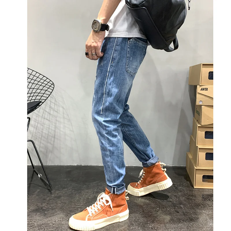 Streetwear Men 2022 New Pattern American Recreational Blue Pants Chaopai Small Trouser Leg Self-cultivation Jeans Autumn Female