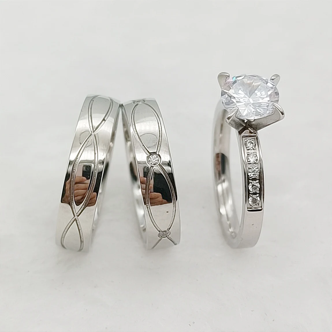 

Свадебное предложение парные обручальные кольца свадебный набор для мужчин и женщин никогда не выцветает серебряные ювелирные изделия из нержавеющей стали