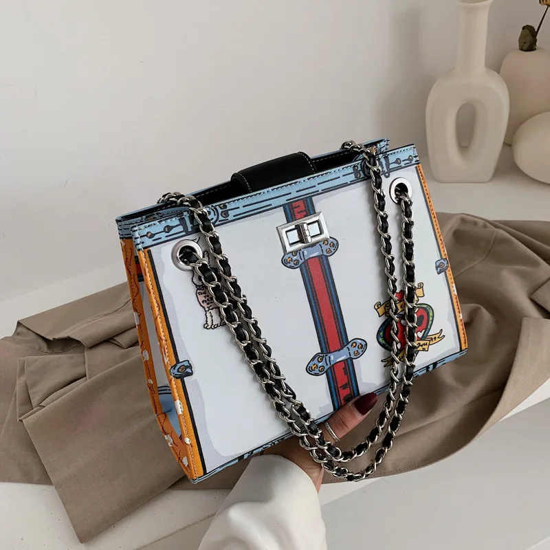 

Модные женские сумки на плечо с цепочками, дизайнерские сумки с мультяшным принтом, роскошная сумка через плечо из искусственной кожи, женс...