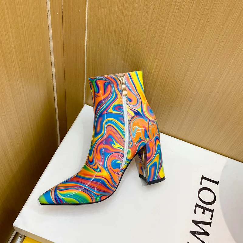2022 Women Ankle Boots Patent PU Leather Pointed Toe Square High Heel Ladies Short Boots Mixed Color Side Zipper Dress Shoes