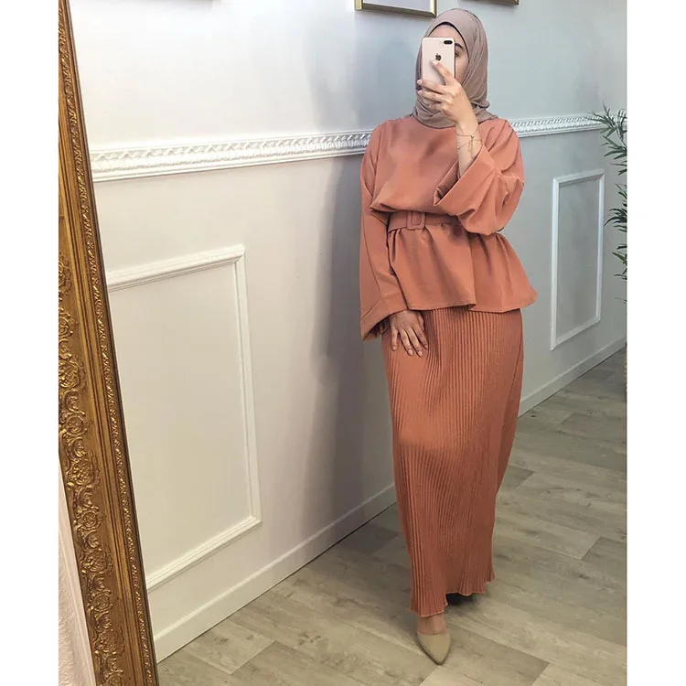 

Muslim Women Co Ord Fashion Islamic Clothing Modern Outfits Belt 2 pc Nida Shirt Pleated Skirt Sets Baju Kurung Sets Dubai Abaya