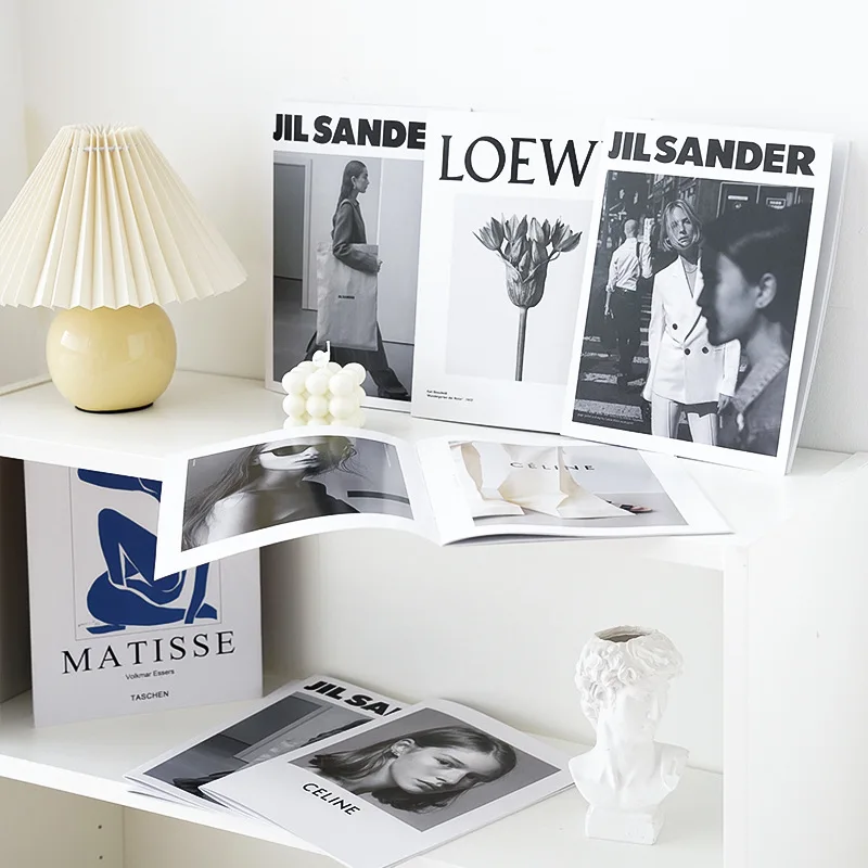 

Photography Props Fashion Photo Cover Character Magazines Paper Gift English Magazines Photo Props Poster Home Ornament