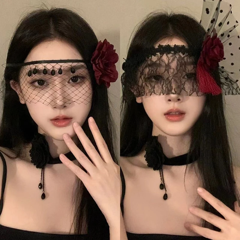 Повязка на глаза Женская экзотическая Стильная черная накладка с вырезами маска