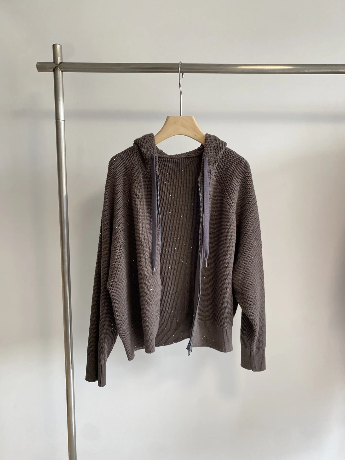 Рисунок 4 - Модный повседневный Женский вязаный кардиган из хлопка