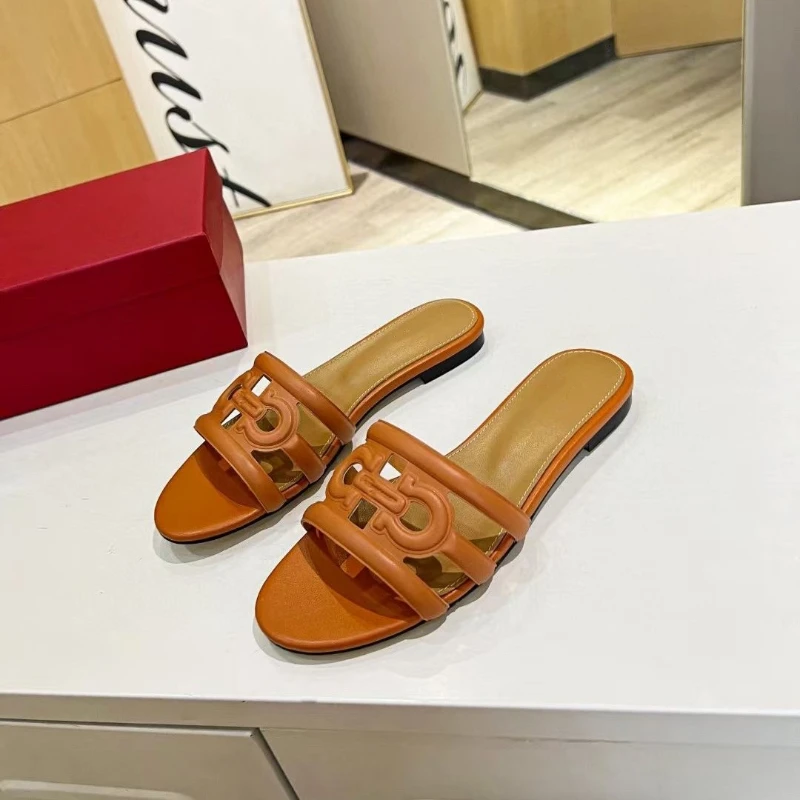 Comfortable sandals, flat heels, medium heels, low heels, open toe women's shoes, fashionable beach shoes