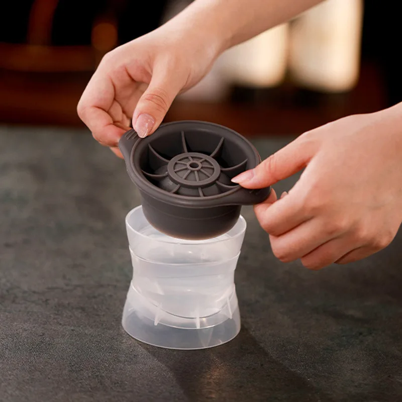 silicone whiskey round ice hockey mold spherical ice cube hockey maker ice box quick freezer ice mould kitchen gadgets free global shipping