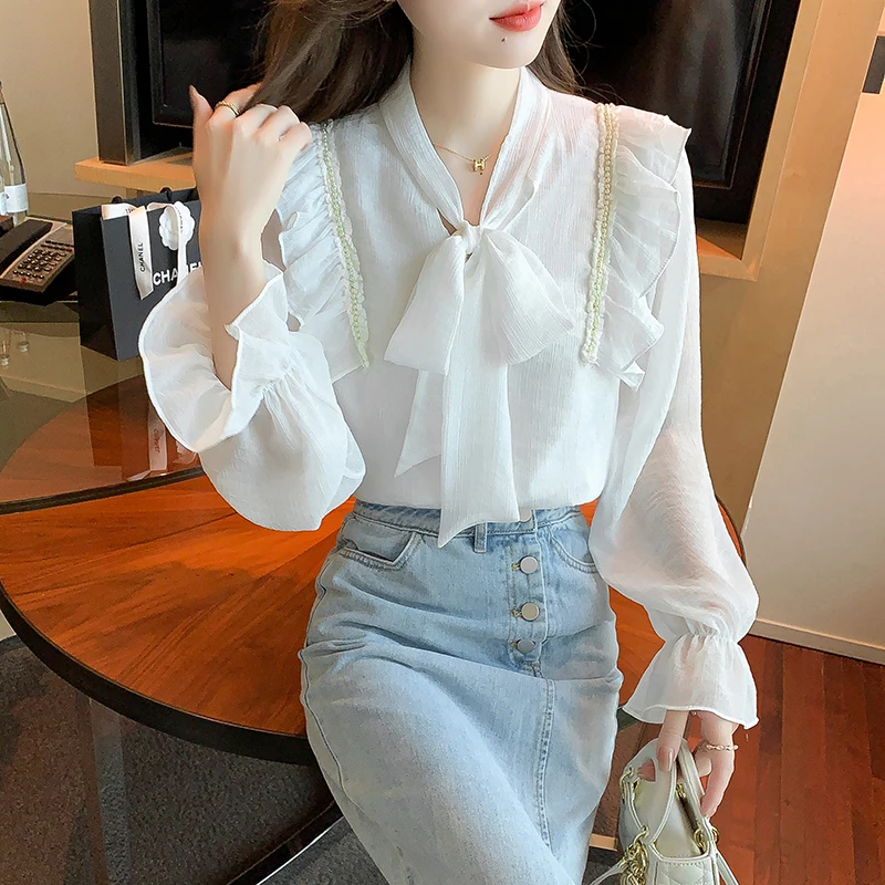 

Spring will spot the new senior feeling bowknot French women long sleeve shirt design feeling small coat