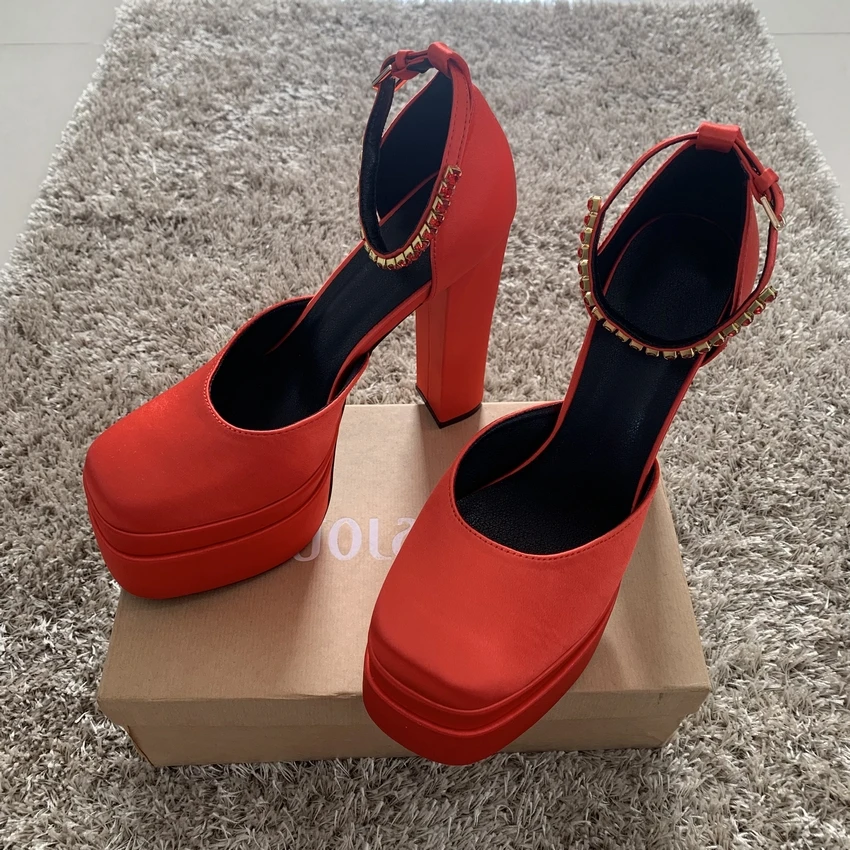 Новинка 2022 сексуальные удобные туфли-лодочки на платформе женские высоком