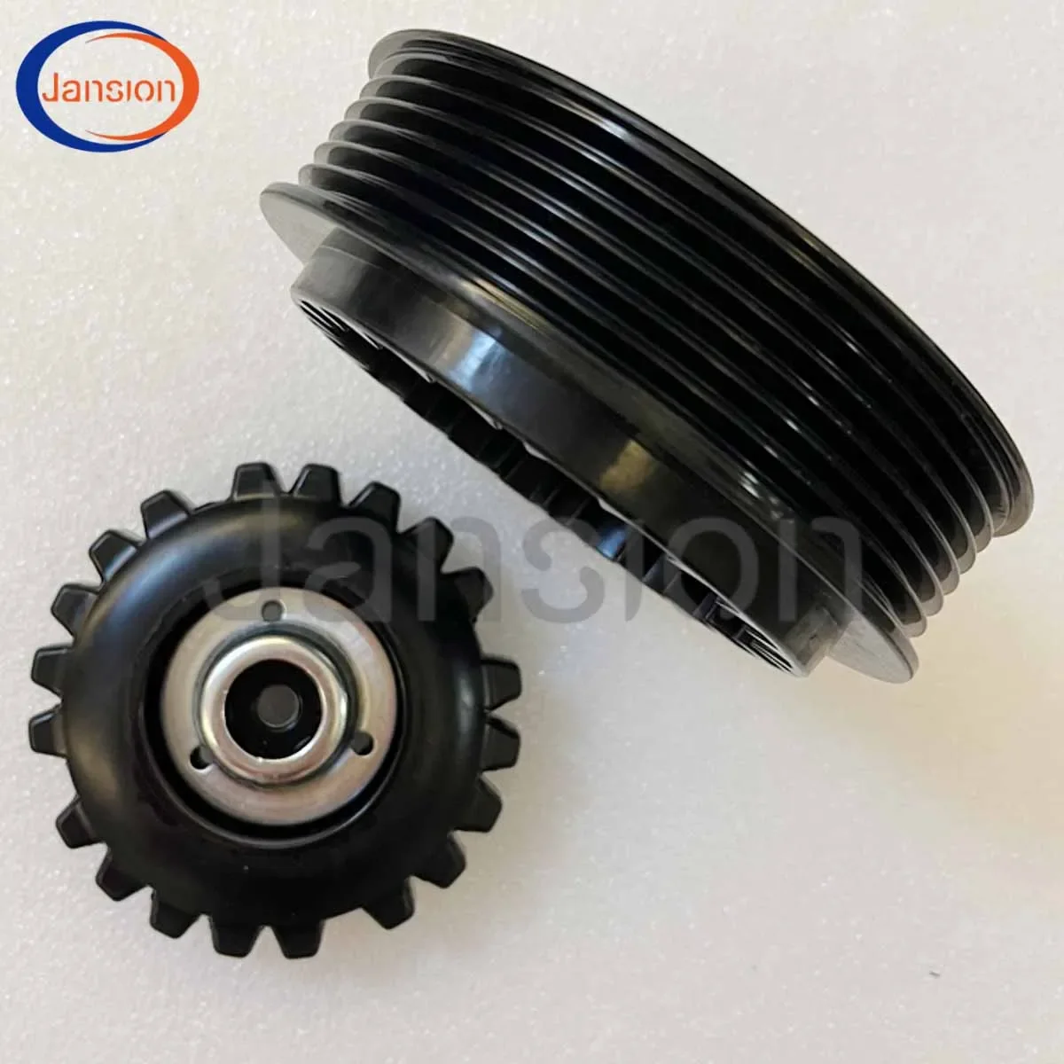 Фото Муфта компрессора кондиционера 9875655880 Z0015242A для CITROEN C3 DS3 C4 PEUGEOT 208 308 2013 VALEO VCS-12E №1