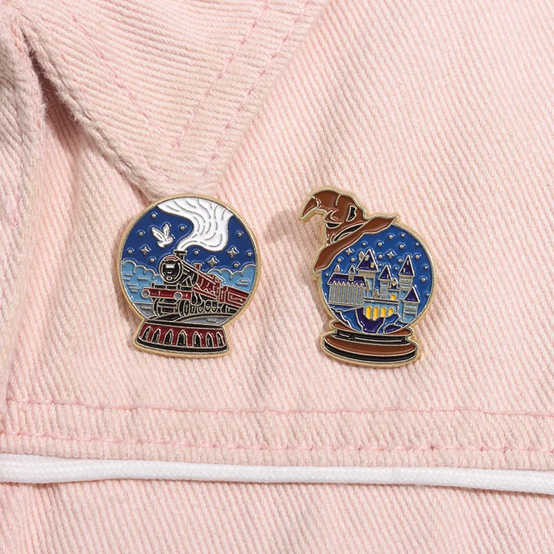 Мультяшный хрустальный шар волшебная шляпа в форме выпечки брошь с краской