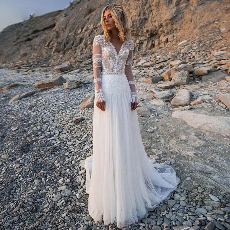 

QUEEN Bohemian Lace Long Sleeve BOHO Wedding Dress For Women Tulle V Neck Pearls Beach Transparent Back Bridal Gowns Custom Made