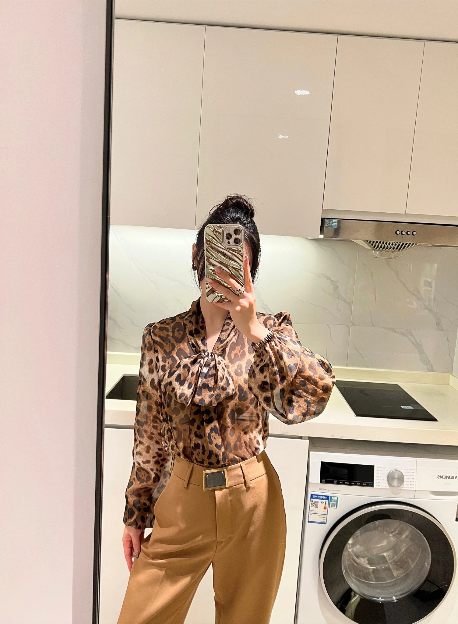 

Новинка 2023, осенняя шелковая рубашка с леопардовым принтом, Известный дизайнерский высококачественный Сицилия