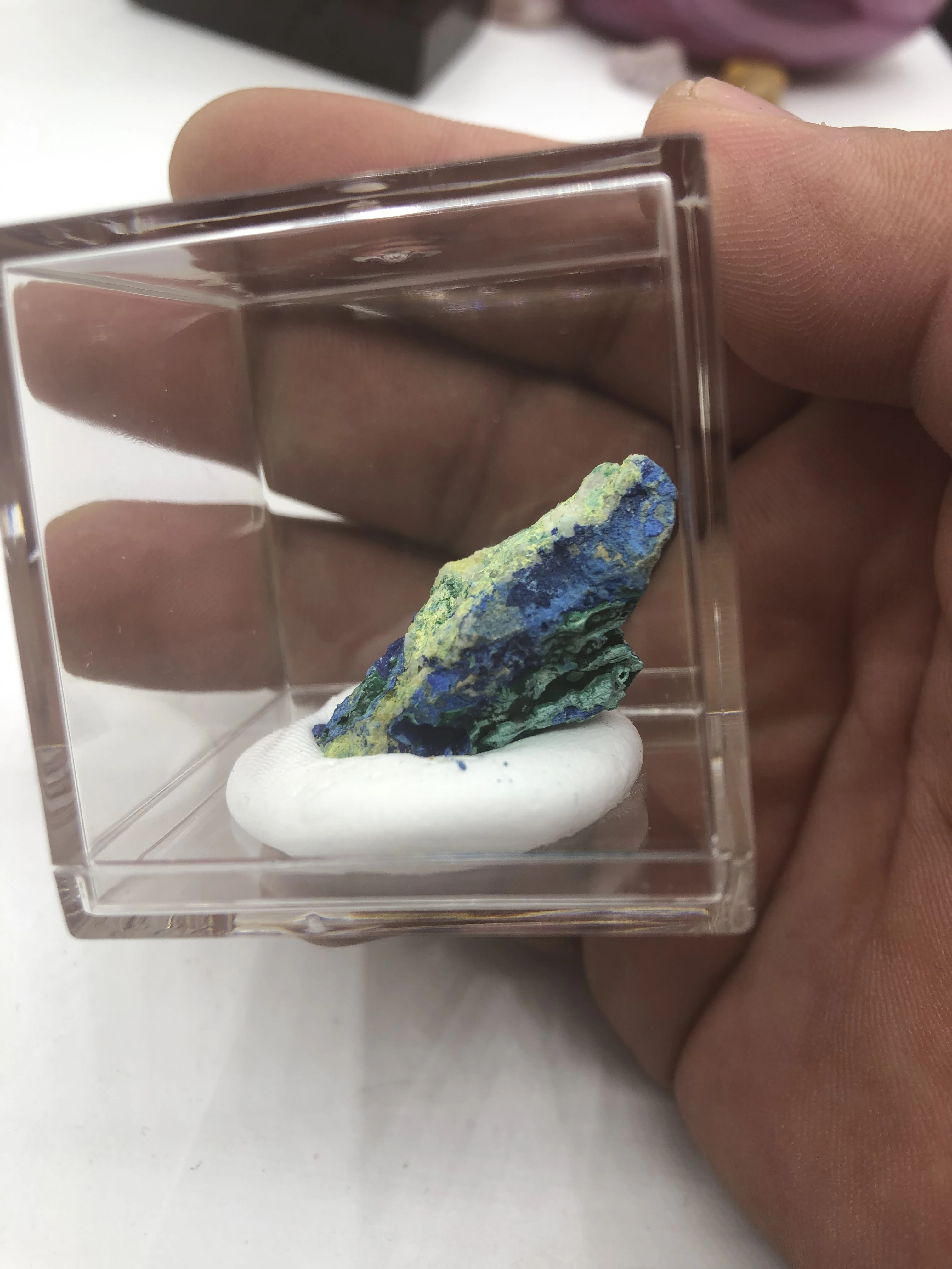 500G Natural White Crystal Copper Malachite Symbiont Is Extremely Rare Natural Decorative Ornaments Mineral Collection