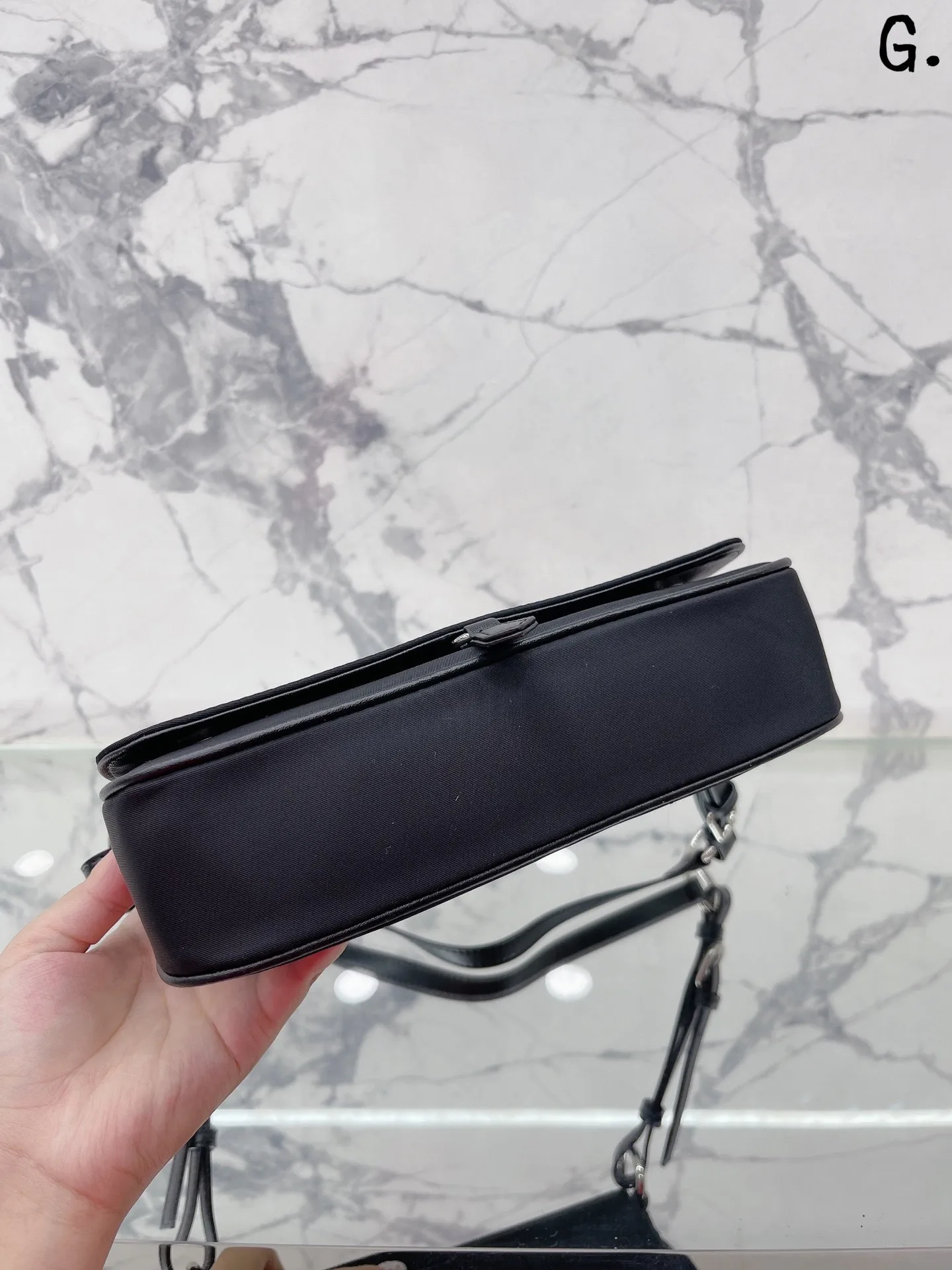 New Korean leather small bag chain small square bag mobile phone bag single shoulder diagonal cross bag retro simple small bag