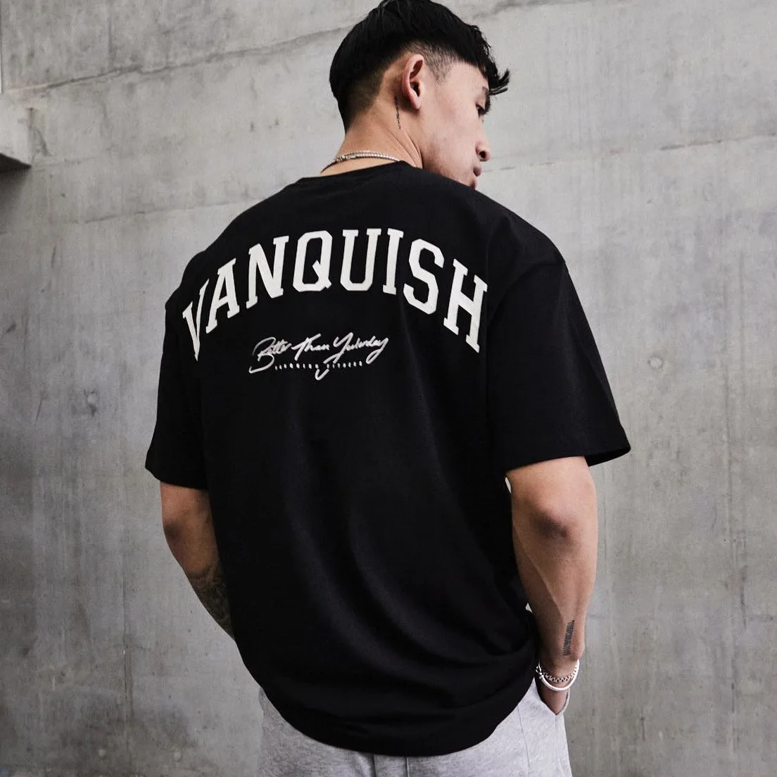 

Camiseta deportiva de algodón para hombre, camisa de manga corta con cuello redondo, estilo hip hop, informal, para correr y fit