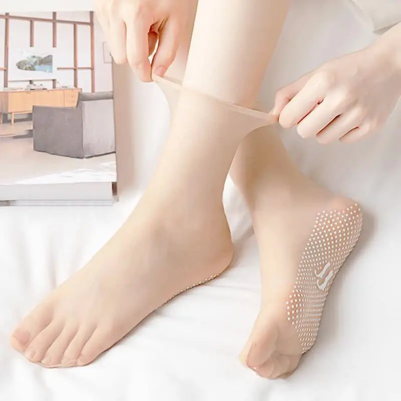

3 Pairs Non-slip Invisible Crystal Silk Socks Pairs Socks 2023 Fashion Women's Socks Thin Transparent Thin Silk Socks Women