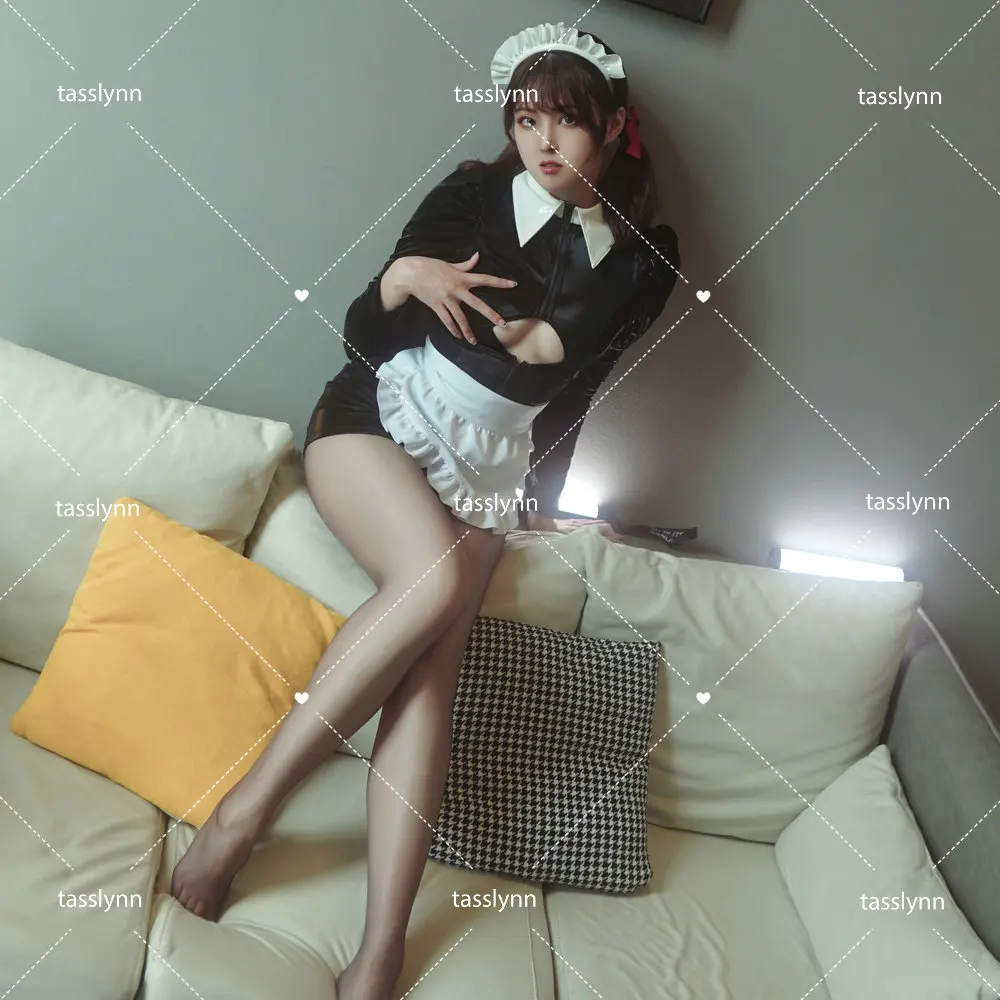 Косплей оригинальный черно-белый костюм горничной зрелой для косплея