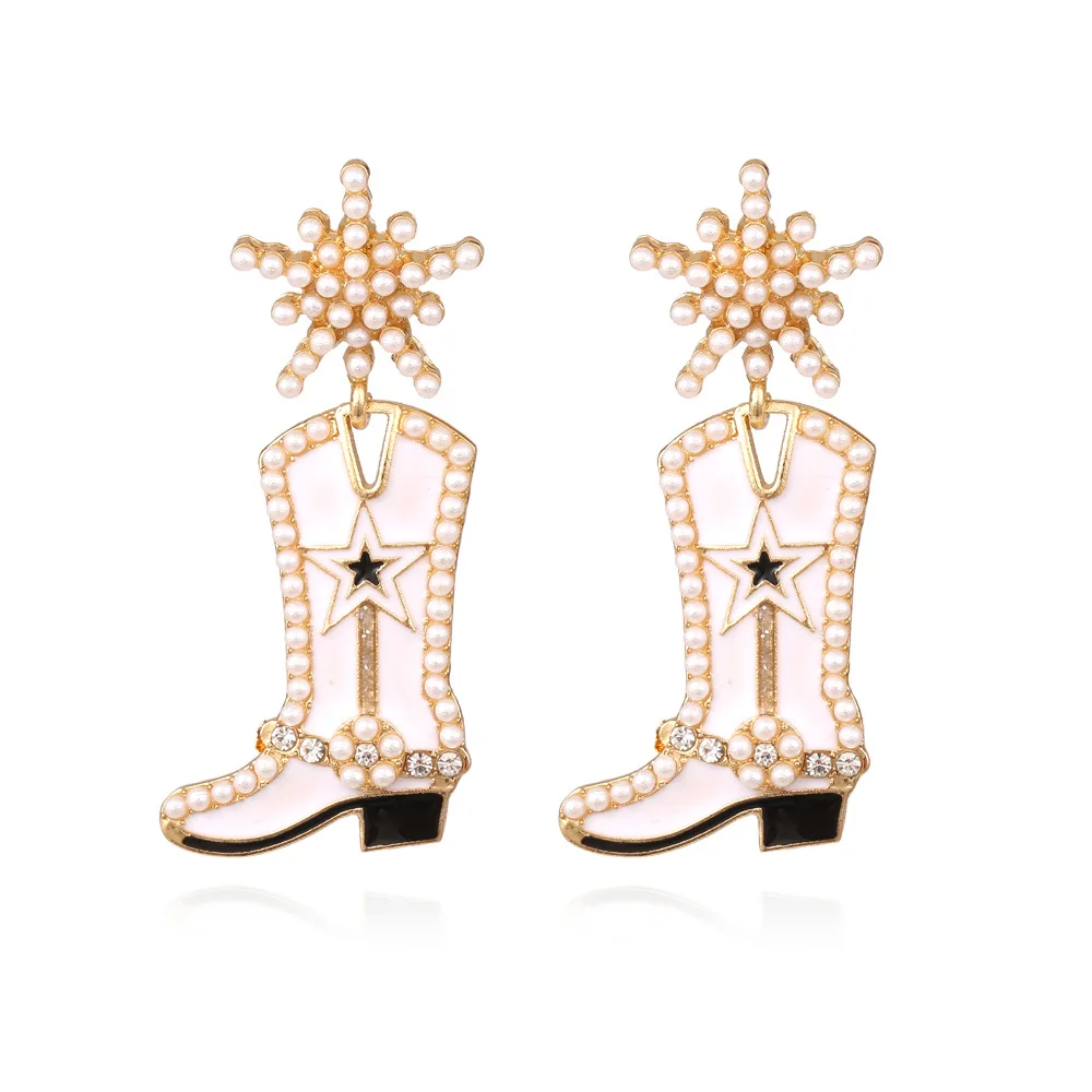 

Christmas Earrings Exaggerated Creative Drip Oil Boots Inlaid Pearl Earrings Personality Temperament Snowflake Earrings