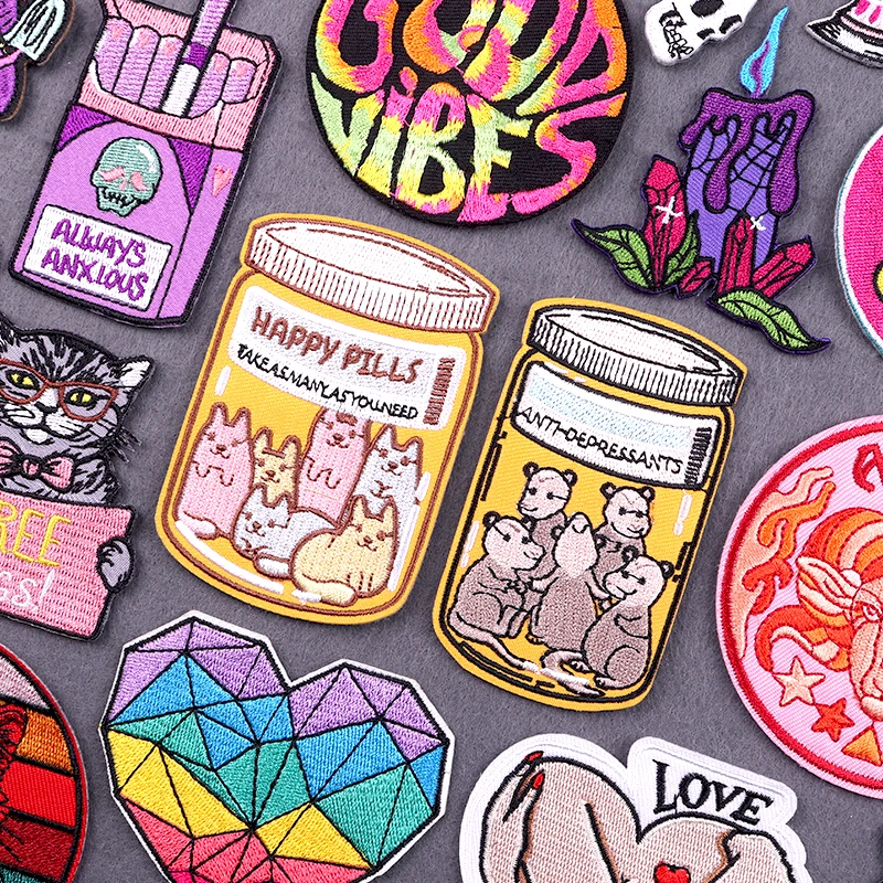 

Cartoon Animal Patch Embroidered Patches For Clothing Thermoadhesive Patches On Clothes Colorful Heart Embroidery Iron On Patch