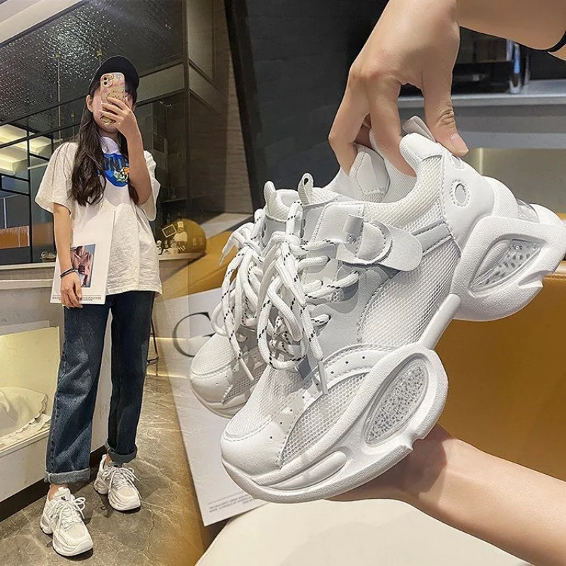 

2023 New White Dad Chunky Mesh Sport Shoes Casual Vulcanized Shoes Woman Platform Sneakers Lace Up Female Outdoor Walking Shoes