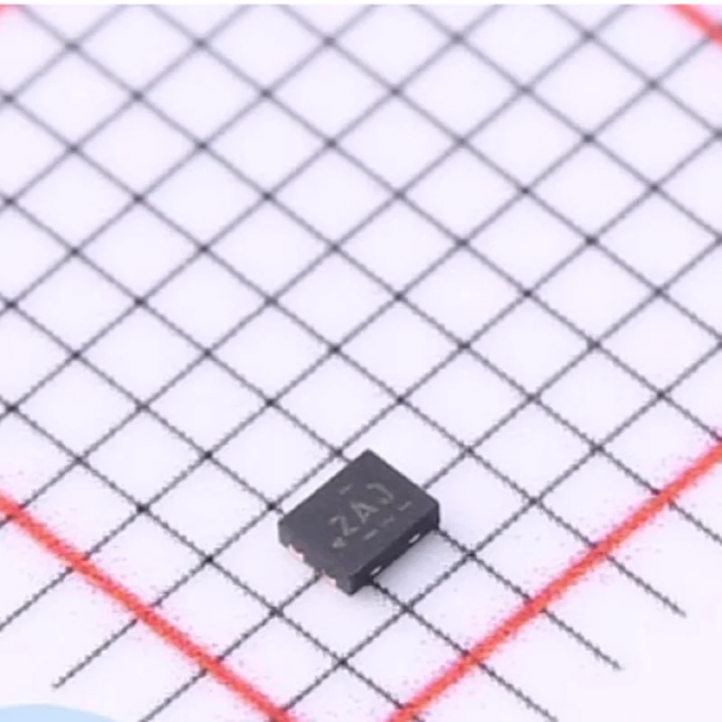 DRV5032AJDMRR Преобразователи Магнитные датчики Переключатели (твердотельный)