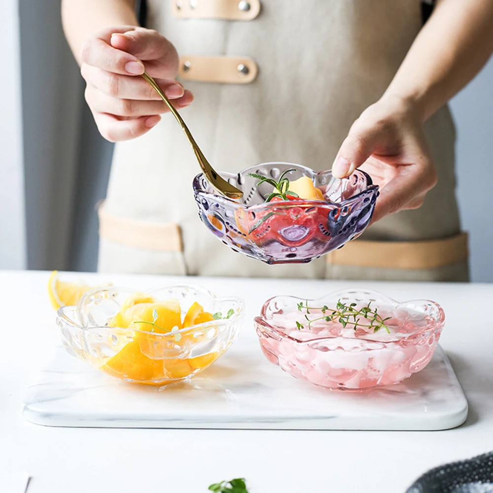 Japanese Glass Embossed Cherry Blossom Petal Bowl, Dessert Salad Bowl, Seasoned Snack Dish, Colorful Peach Heart Small Bowl