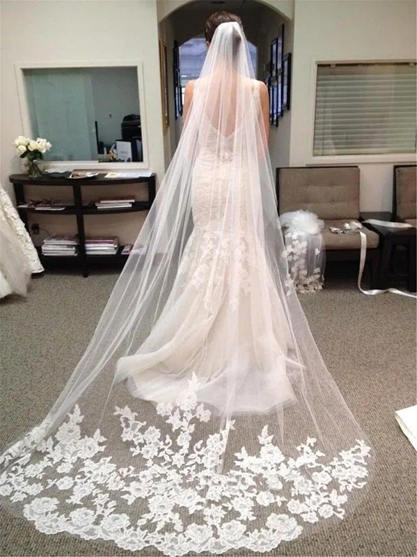 

3 Meters Vintage Chapel Length Bridal Veils with Appliques Wedding Vestido De Noiva Longo Veil Lace
