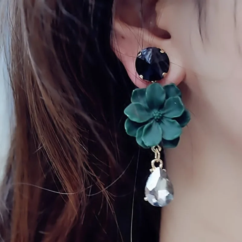 

Bohemia Style Black Crystal Green Flower Earrings For Women 2021 New Trendy Delicate Jewelry Wholesale