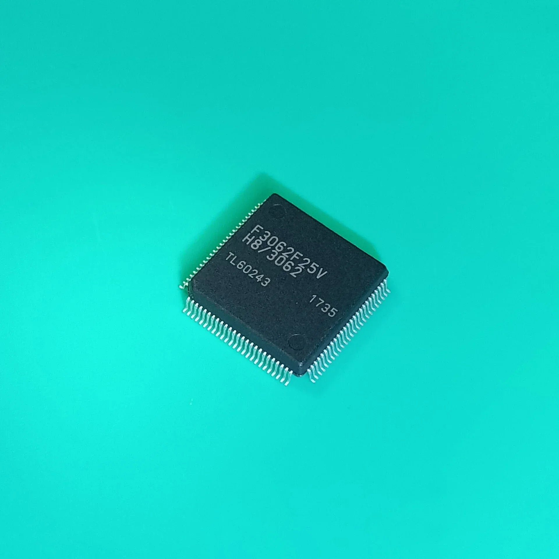 2 шт./лот HD64F3062F25V QFP100 HD64 F3062F25V H8/3062 IC MCU 16BIT 128KB FLASH 100QFP HD64F3062F25 V HD 64F3062F25 HD64F3062 F25V