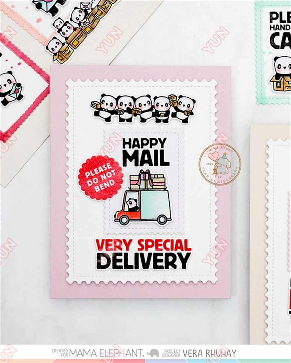 Штампы Monster Hugs для скрапбукинга