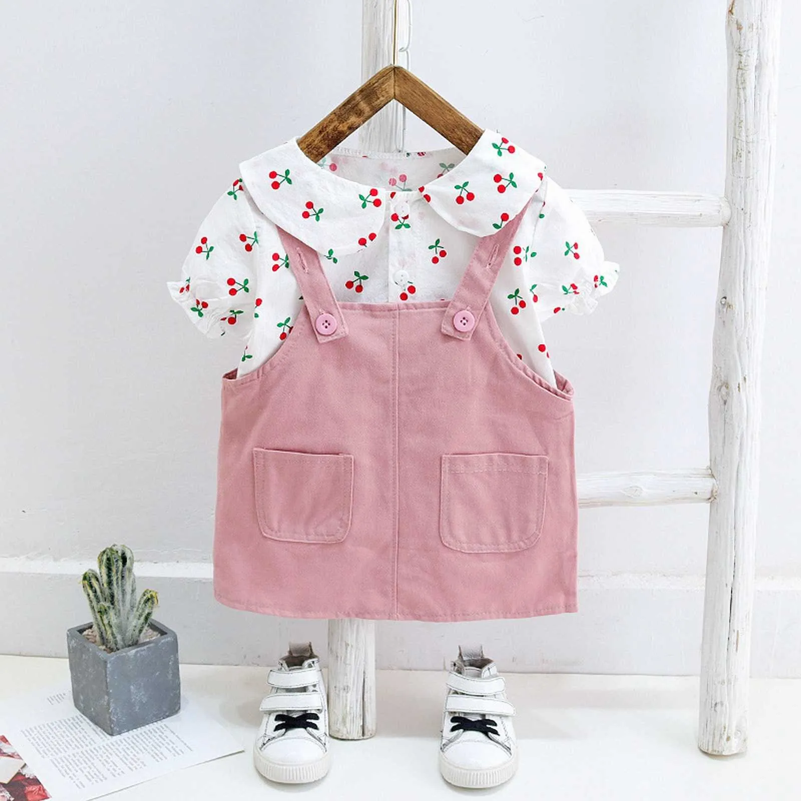 

Toddler Girls Short Sleeve Suit Denim Skirt Suit Fruit Cherry Print Backstrap Skirt Sets Two Piece Baby Clothes 1 2 3 4 5 Years