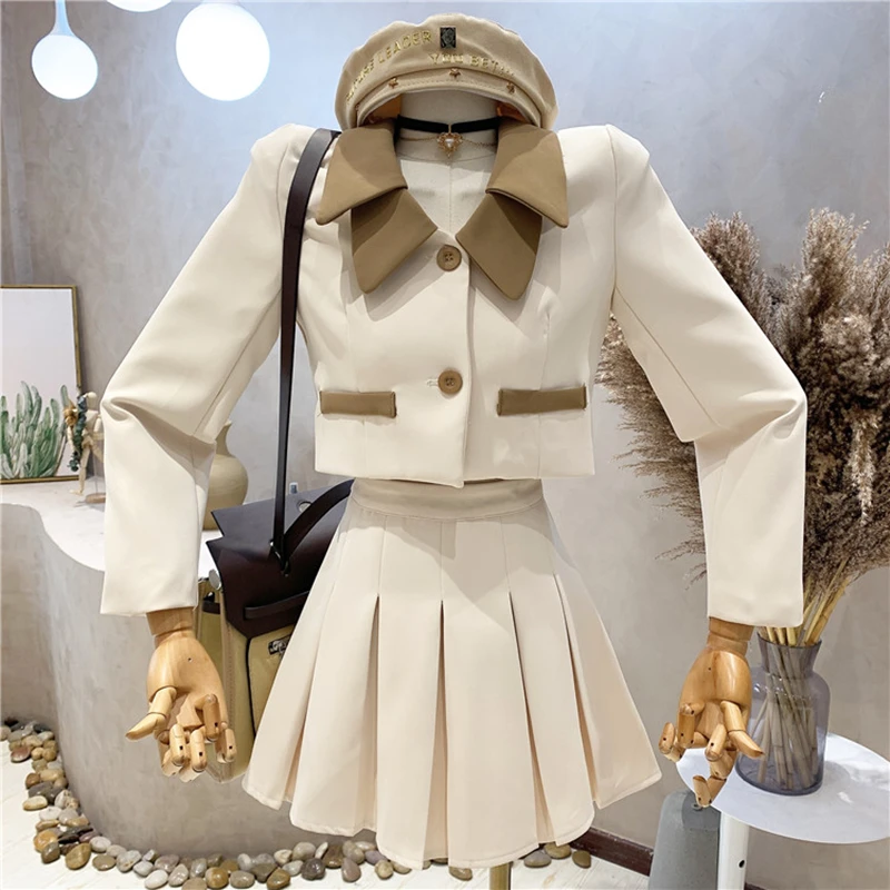 

Niche Design New Women's Clothing 2022 Spring Fashion Suit Short Blazers Top Jacket + High Waist Pleated Skirt Two-piece Set