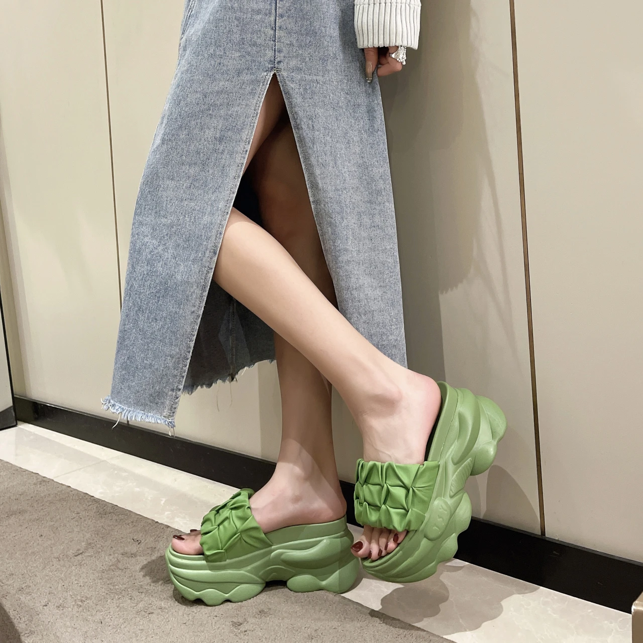LazySea 8cm High Wedge Heels Slides Women Sandals Pleated Upper Solid Color Women Platform Slippers Outside Ladies Shoe