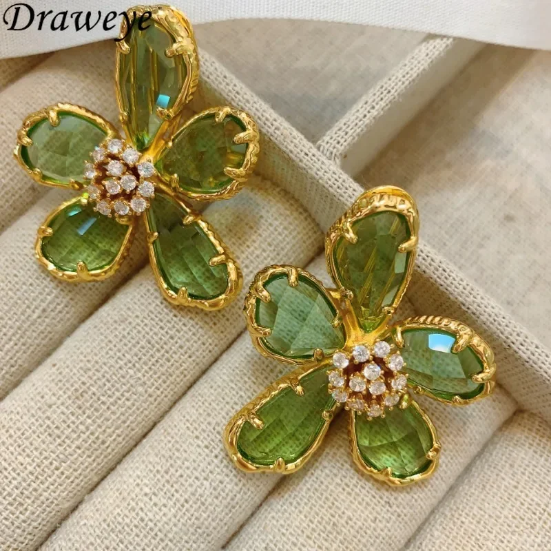 Женские серьги-гвоздики с кристаллами в Корейском стиле